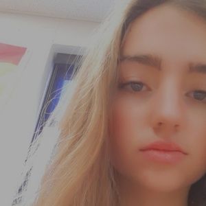 Meet your Posher, Liv